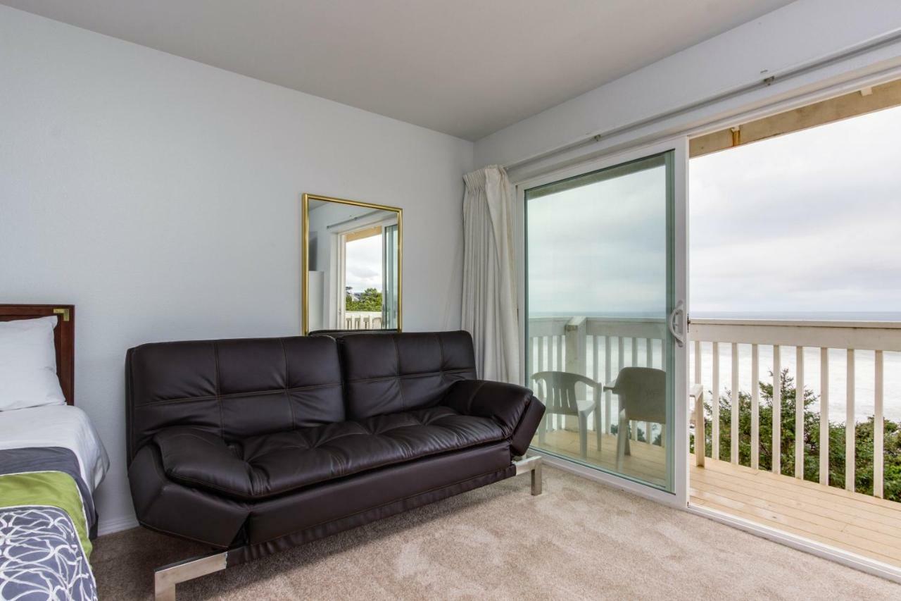 Sandstone Point Hotel Lincoln City Habitación foto