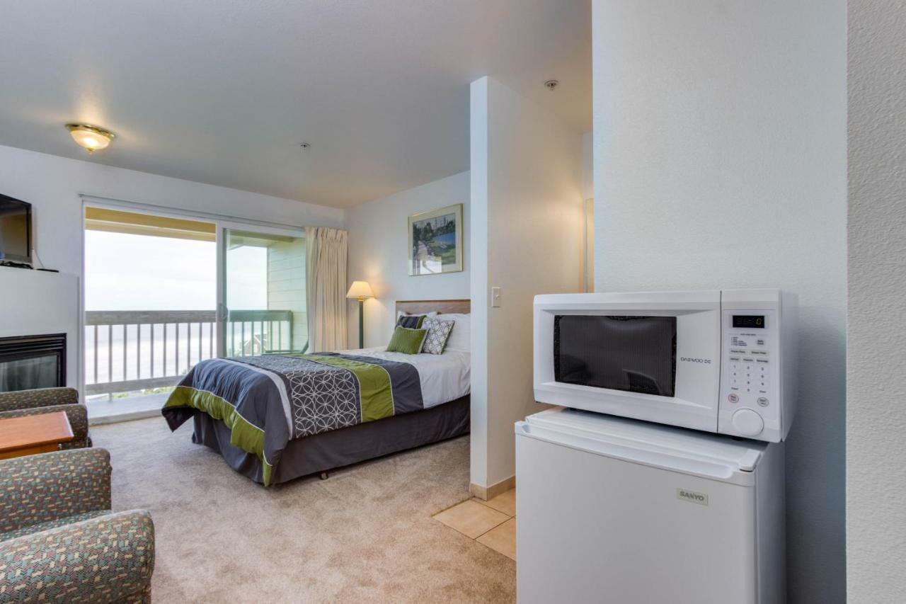 Sandstone Point Hotel Lincoln City Habitación foto