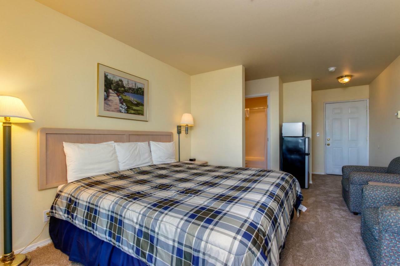 Sandstone Point Hotel Lincoln City Habitación foto