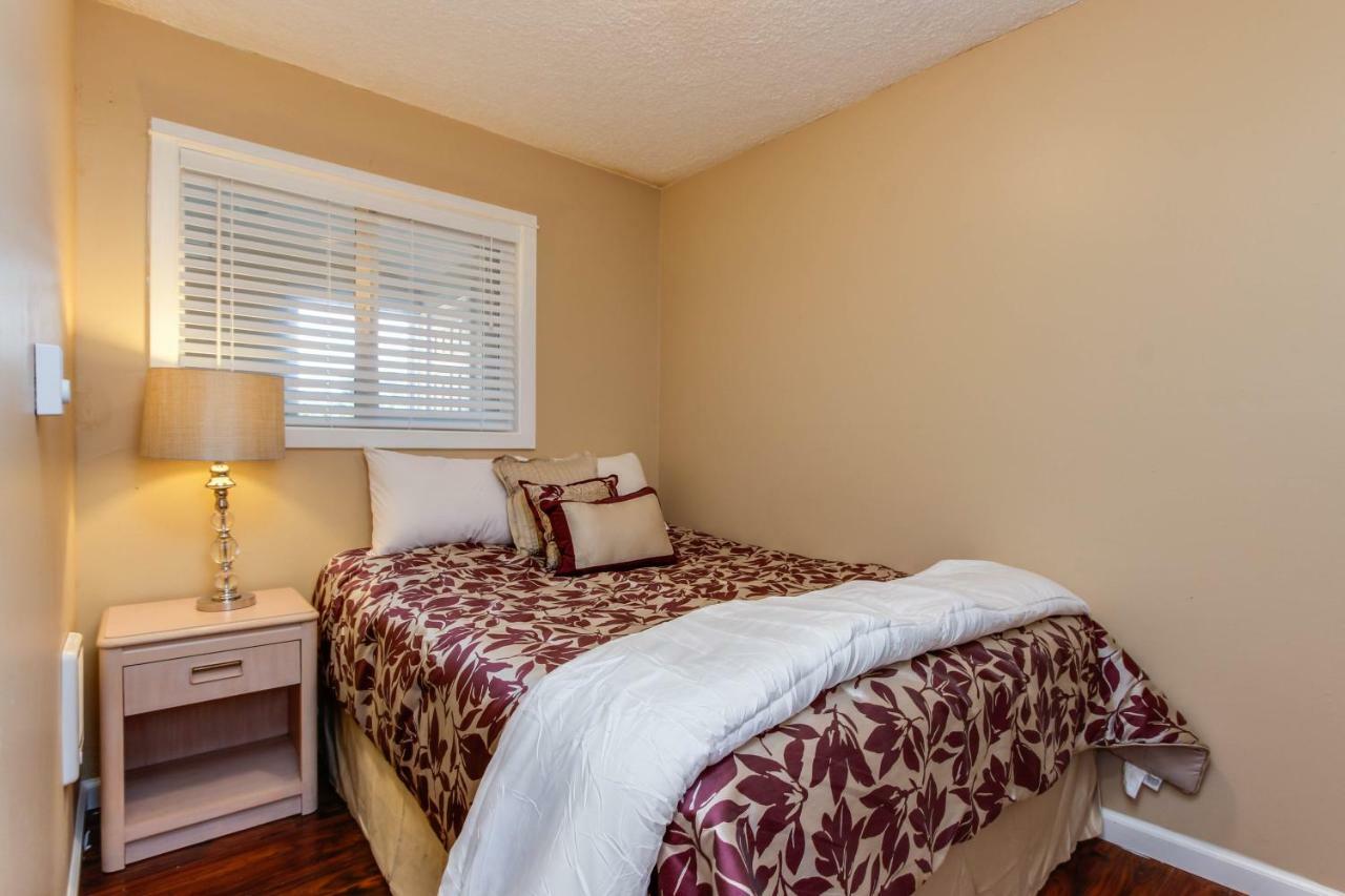 Sandstone Point Hotel Lincoln City Habitación foto