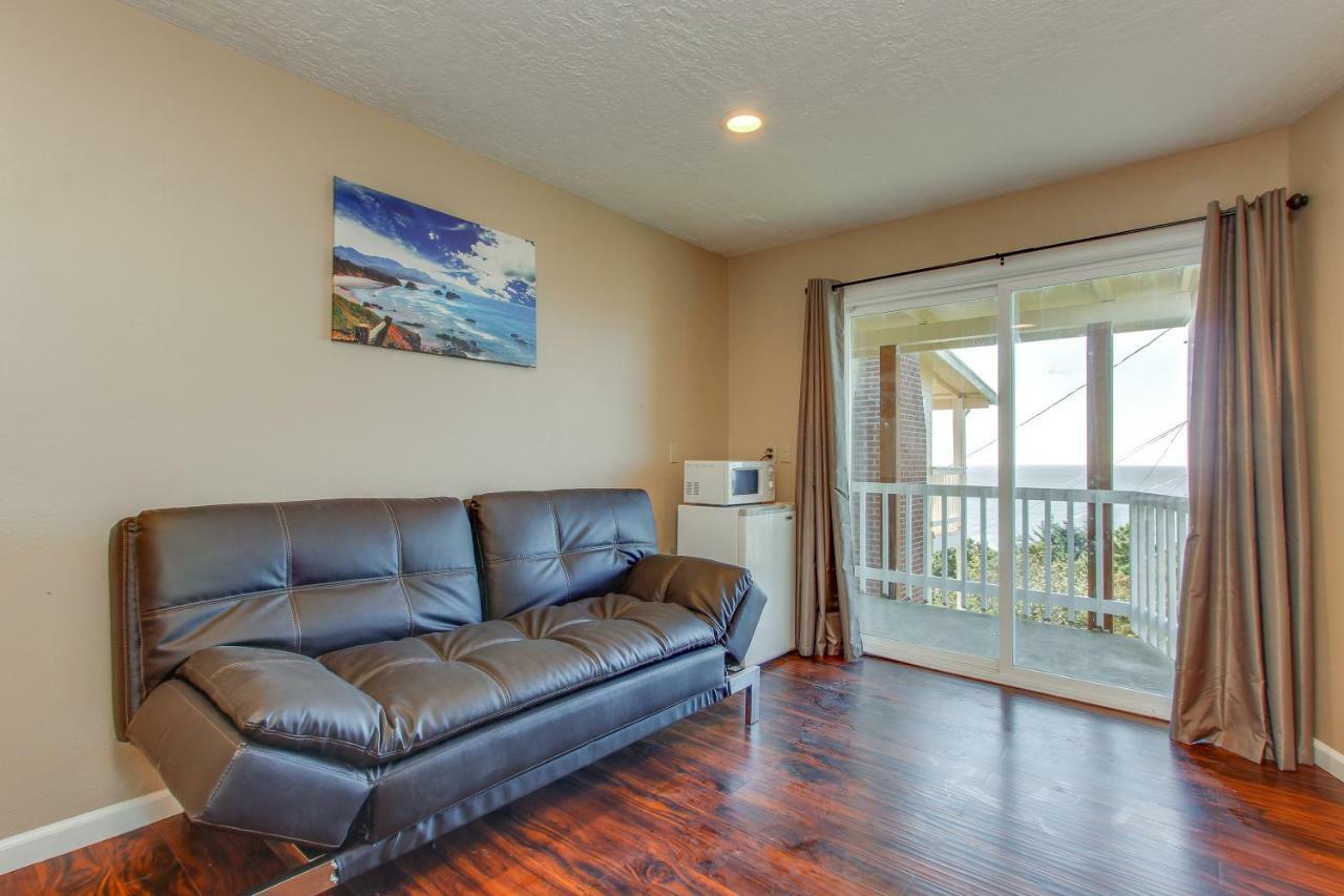 Sandstone Point Hotel Lincoln City Habitación foto